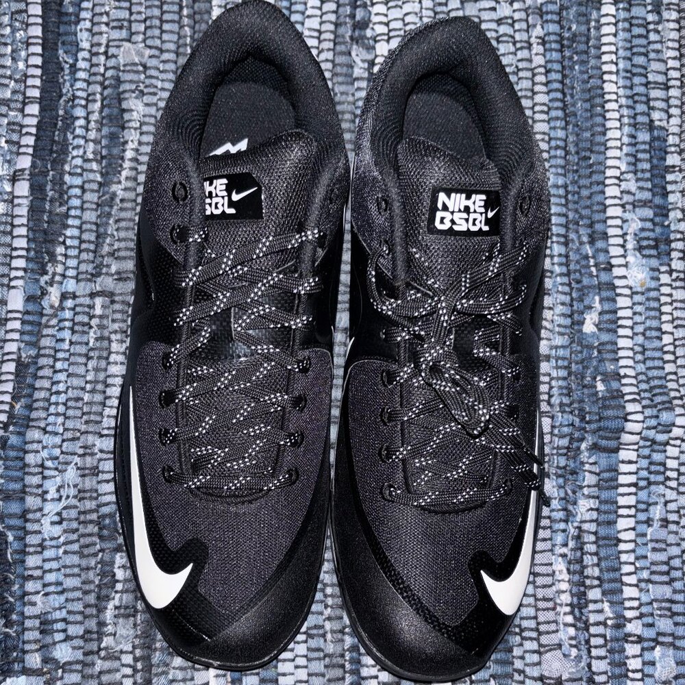 Nike Mens Lunar MVP Pregame 2